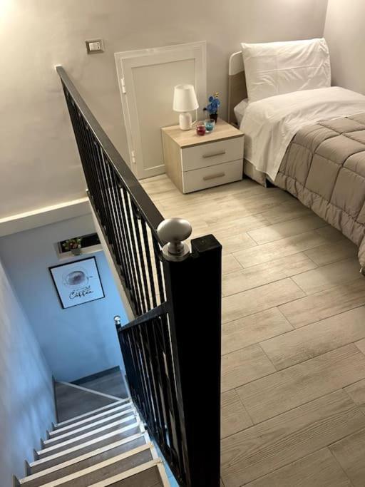 White House Spacca Napoli Екстериор снимка