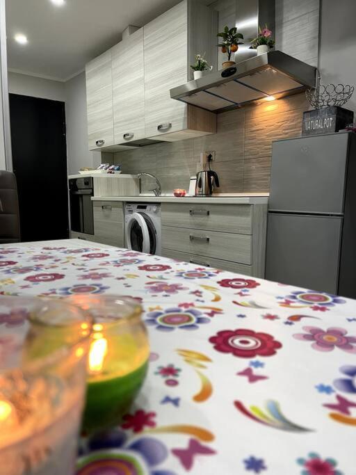 White House Spacca Napoli Екстериор снимка